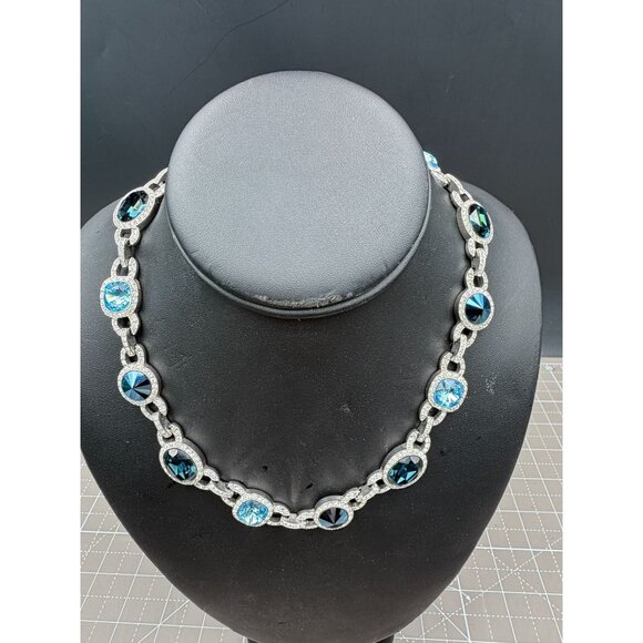 Swarovski Red Dot Blue Crystal Necklace Limited Edition Rhodium Plated - Picture 1 of 9